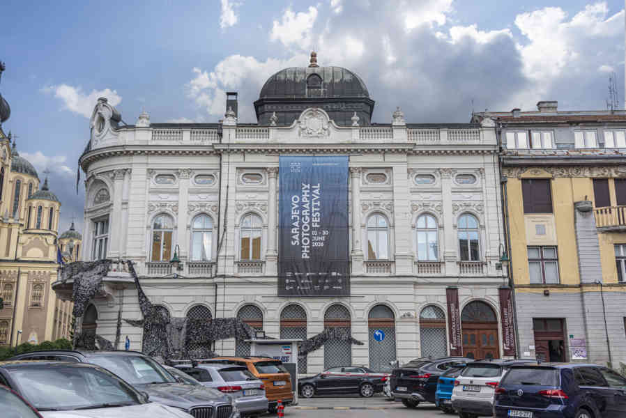 Bosnia y Herzegovina - Sarajevo 34 - Galeria Nacional.jpg